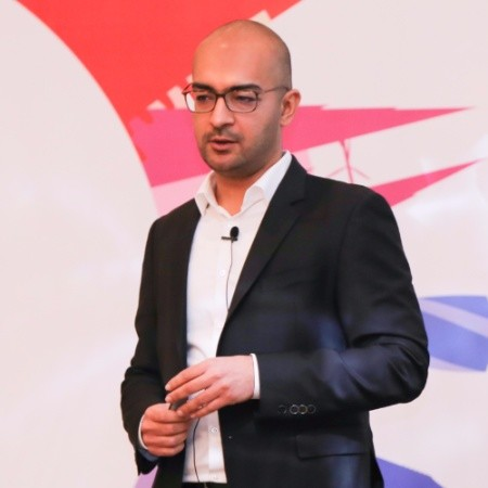 الدكتور فؤاد بن نصر العمري، المؤسس والرئيس التنفيذي لشركة Predapp